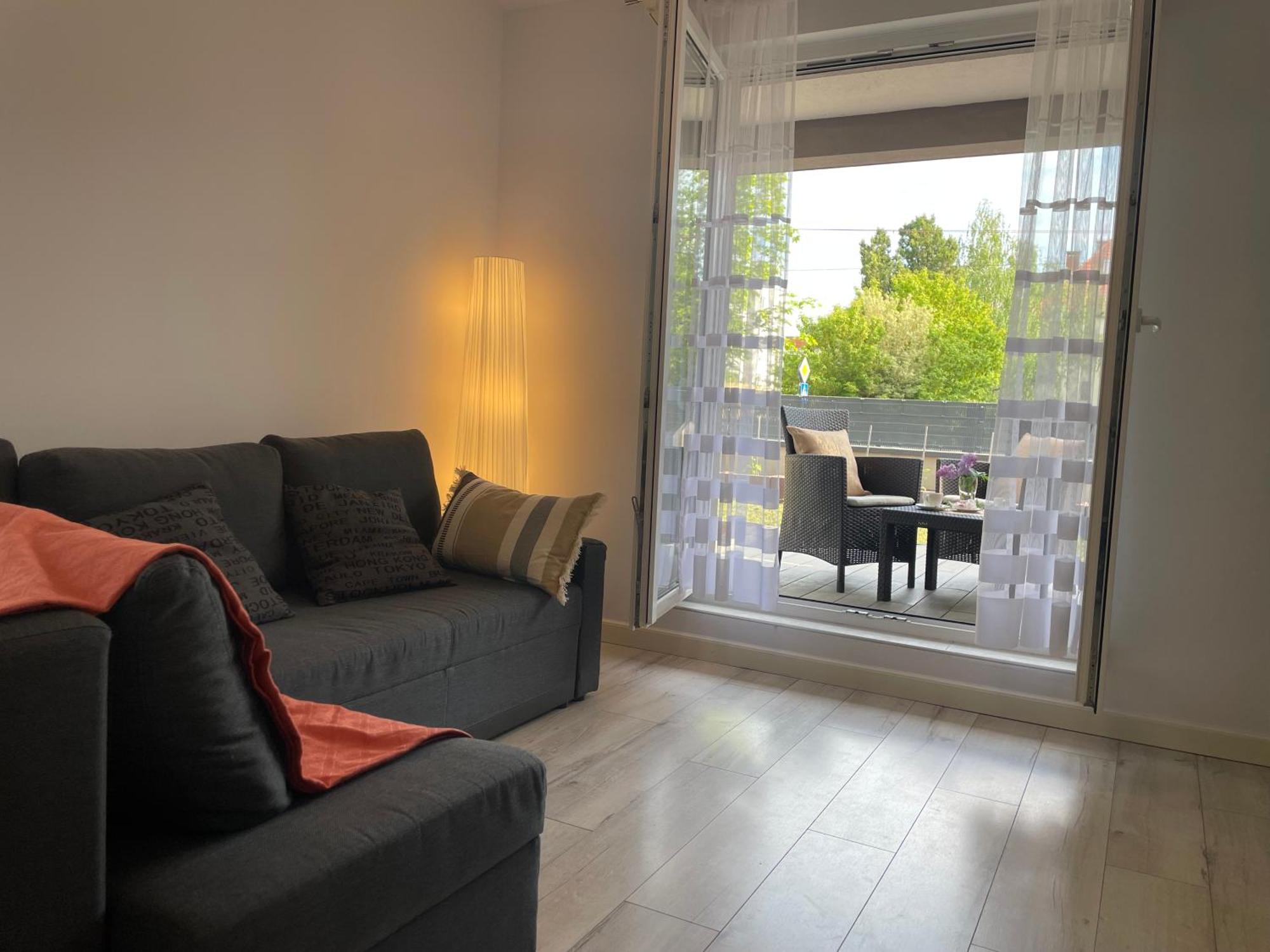 - W Domu - 70m2 Rynek 6,5km Апартаменти Вроцлав