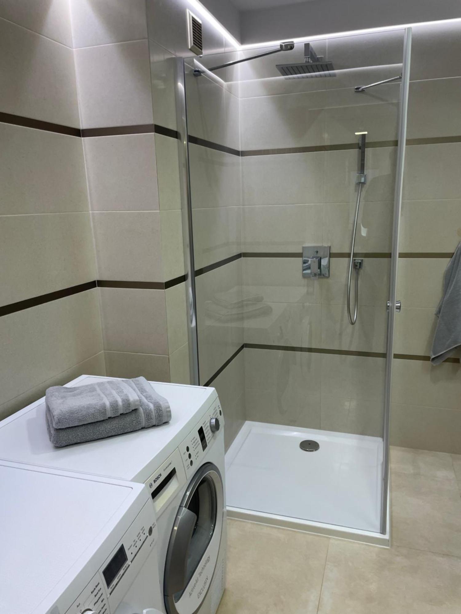 - W Domu - 70m2 Rynek 6,5km * Вроцлав