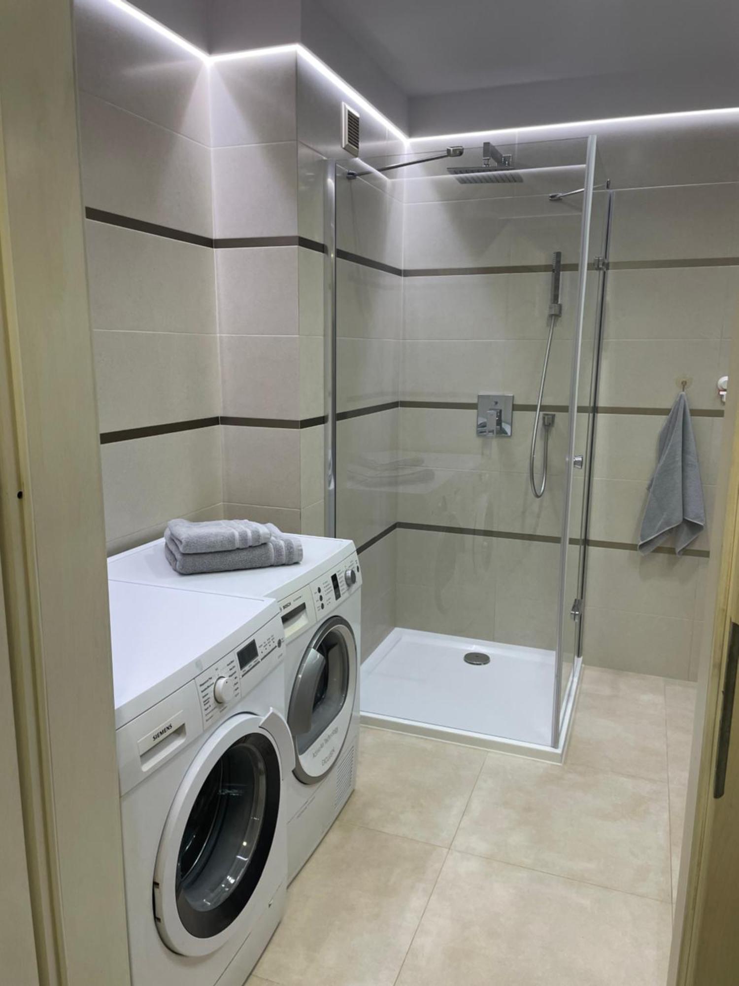 - W Domu - 70m2 Rynek 6,5km Wroclaw